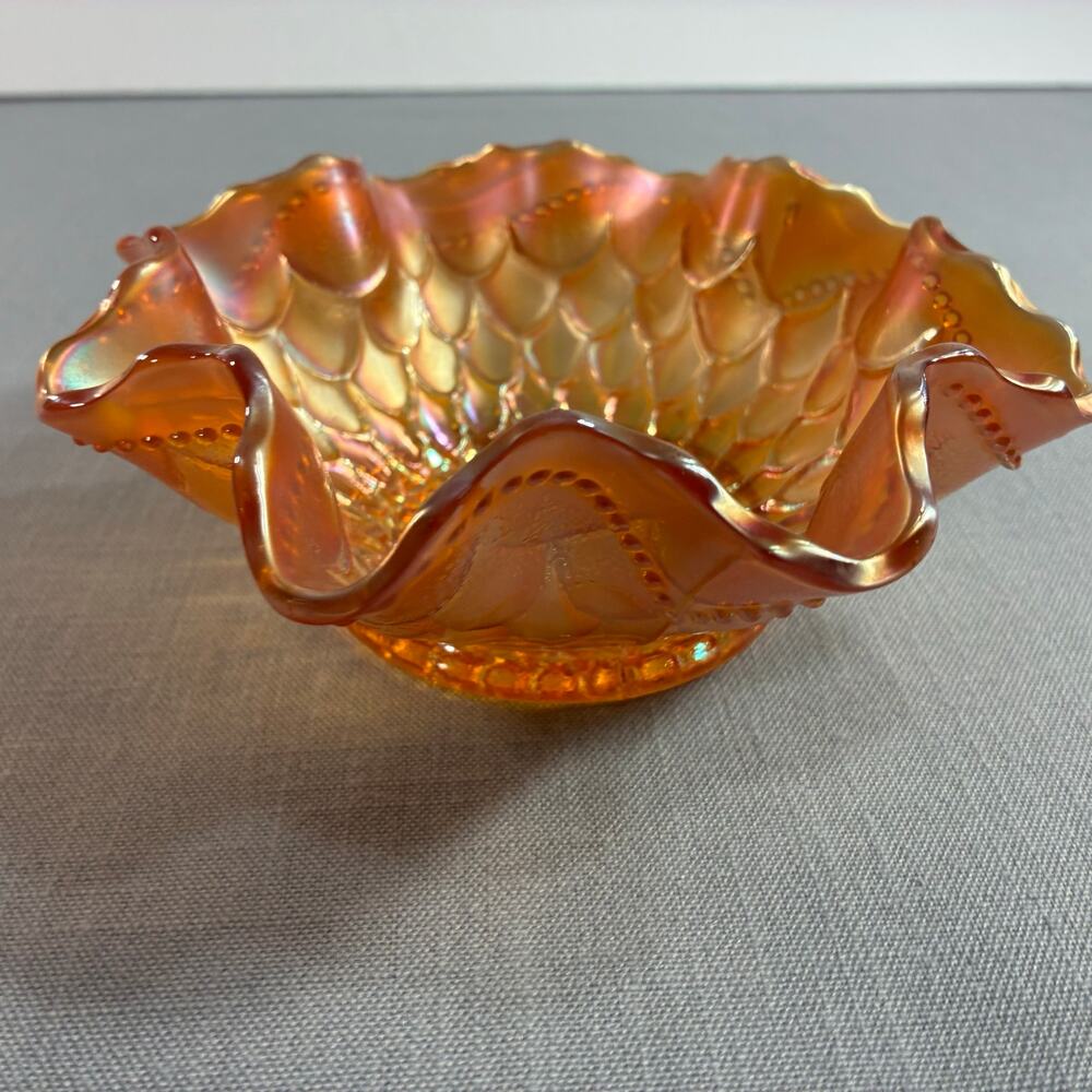 Vintage Marigold Carnival Glass Ruffled Bowl Petal Pattern 6.5 Inch - Picture 3 of 11